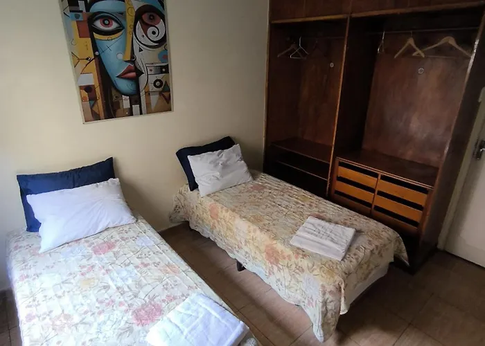 Estadia Ideal em Copacabana com Conforto e Excelente Custo-Benefício Rio de Janeiro
